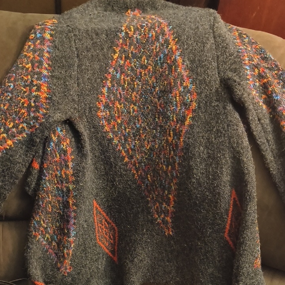 Dreamers Gray Cardigan with Multicolor Flecks